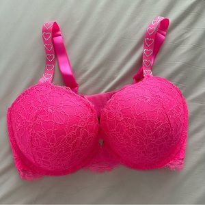 Victoria’s Secret push up bra